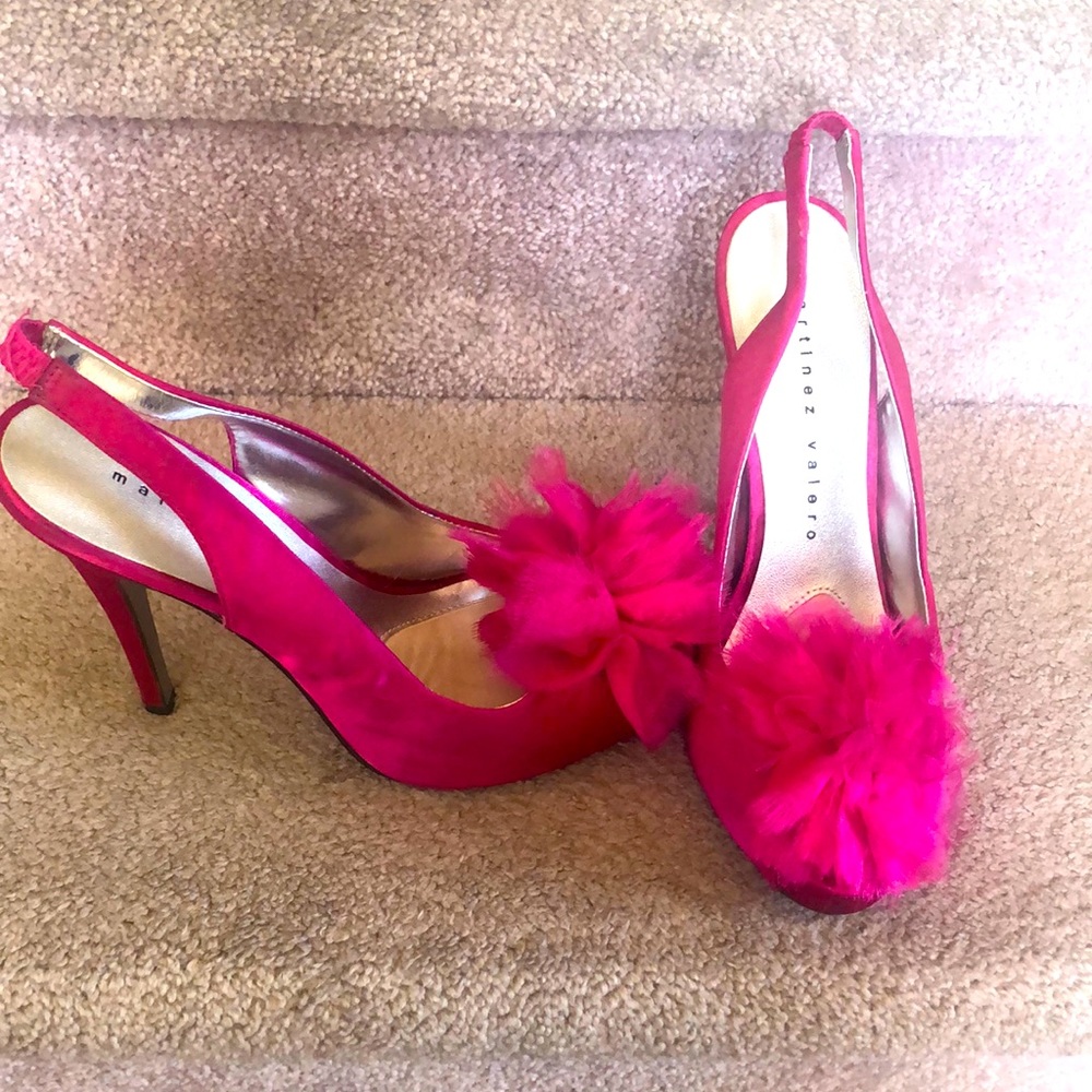 Martinez Valero shoes, hot pink size 7